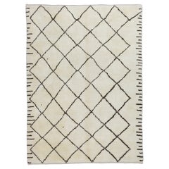 6x8 ft Modern Hand Knotted Moroccan Tulu Rug Made of Natural Ivory, Brown Wool