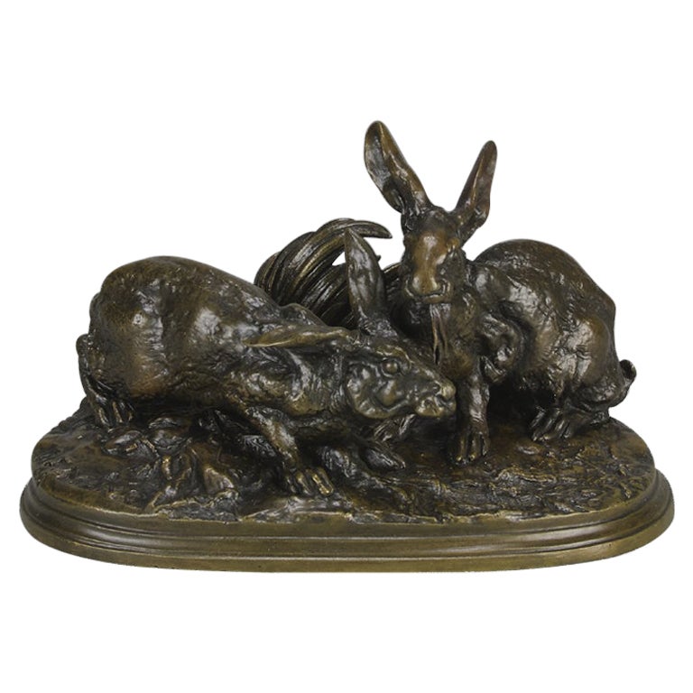 Bronze animalier du milieu du 19e siècle intitulé "Deux Lapins" par Pierre Jules Mêne
