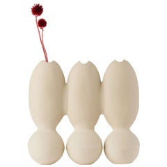 Vase triple blanc Itera par Ia Kutateladze