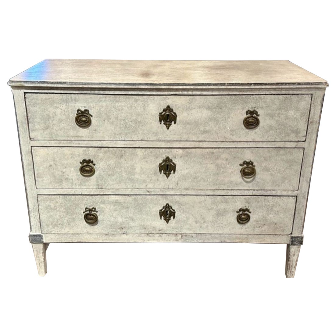 Commode néoclassique suédoise