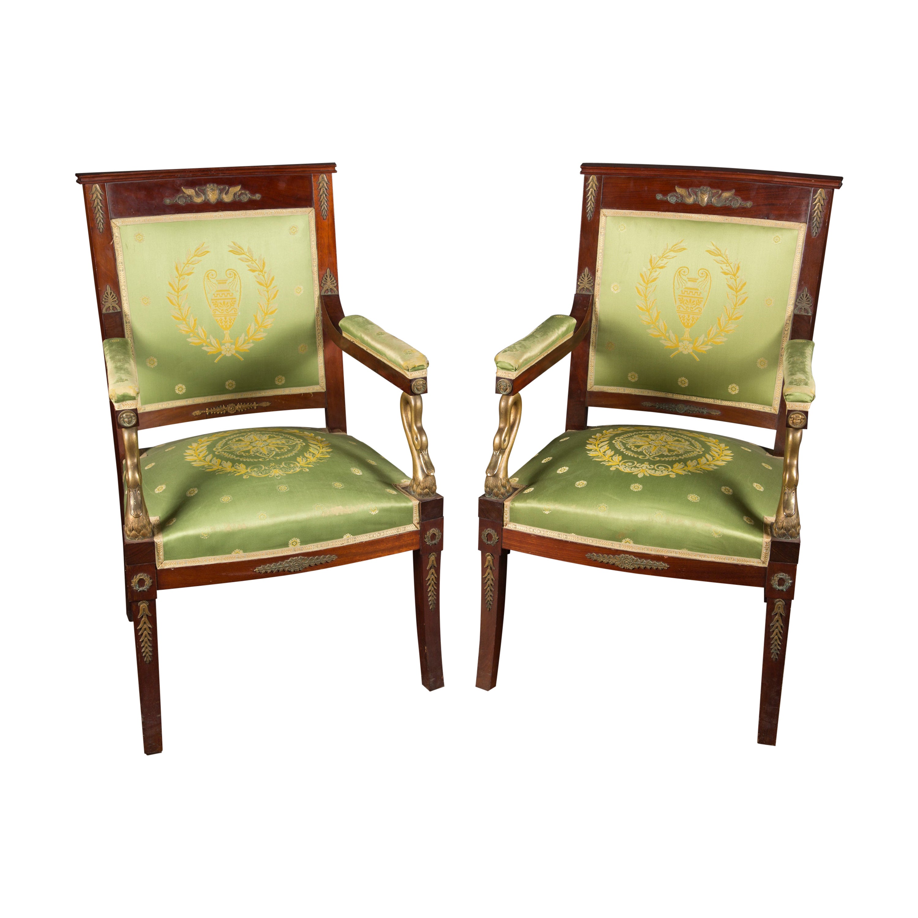 Paire de fauteuils Empire français en acajou avec cygnes en bronze, vers 1870 en vente