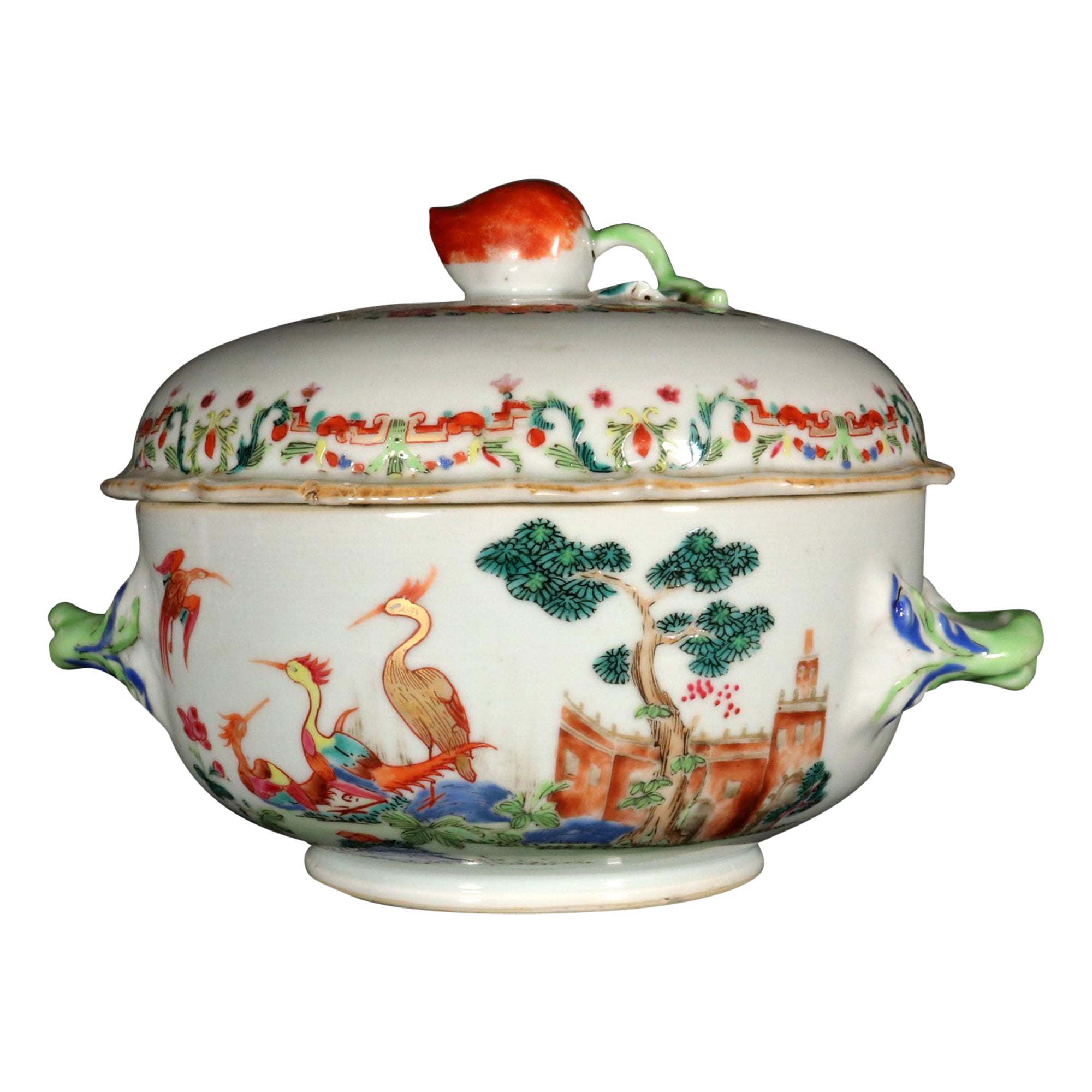Soupière et couvercle de style Meissen en porcelaine d'exportation chinoise de la famille rose en vente