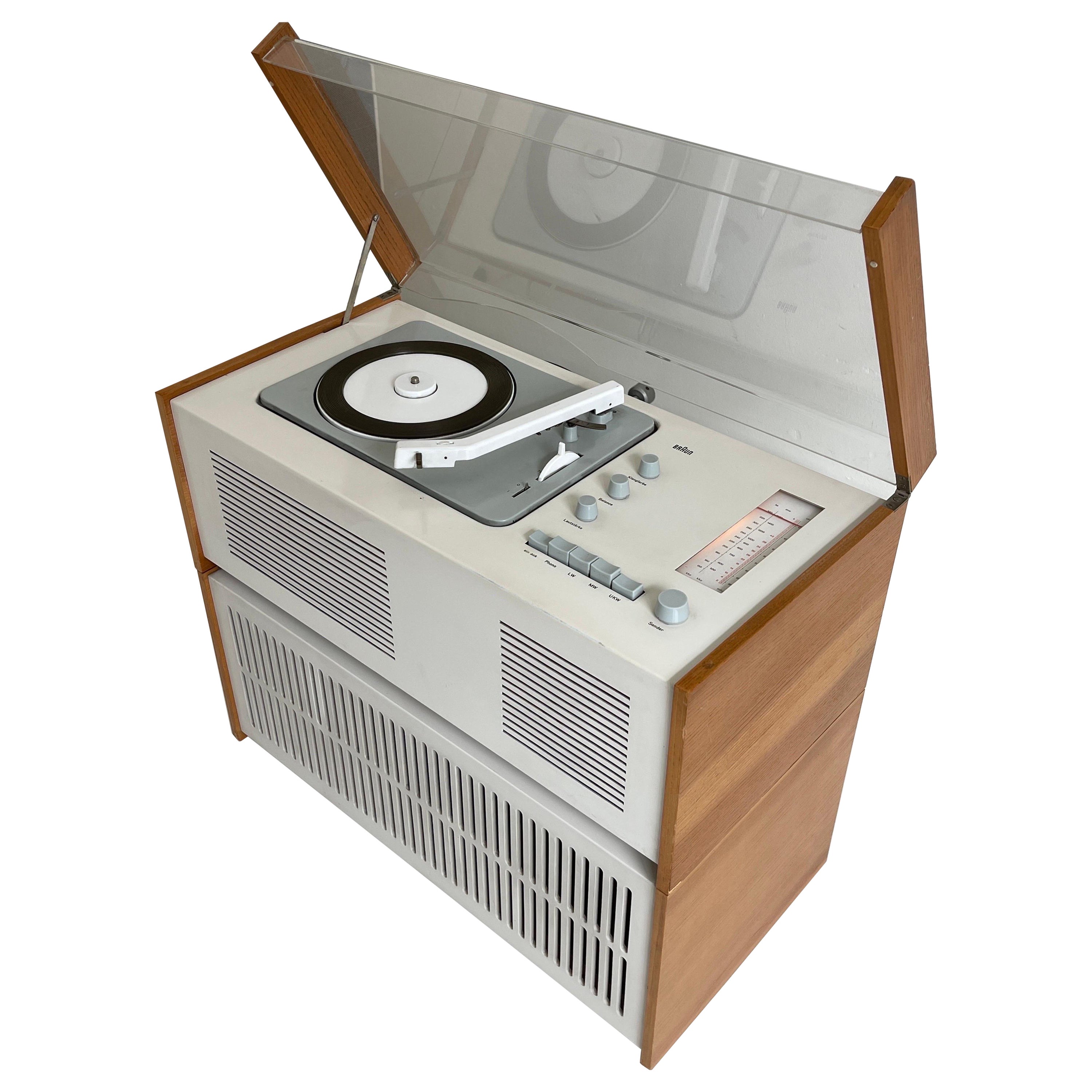 Braun SK61 Record Player and L1 floor speaker by Dieter Rams