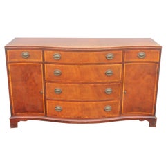 Vintage 1940's Traditional style Mahogany Buffet/ Sideboard/ Credenza/ Dry Bar