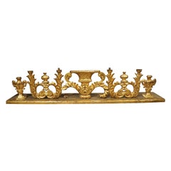 Vers 1750 Chandelier d'autel sculpté et doré de Toscane, Italie 73 pouces de long