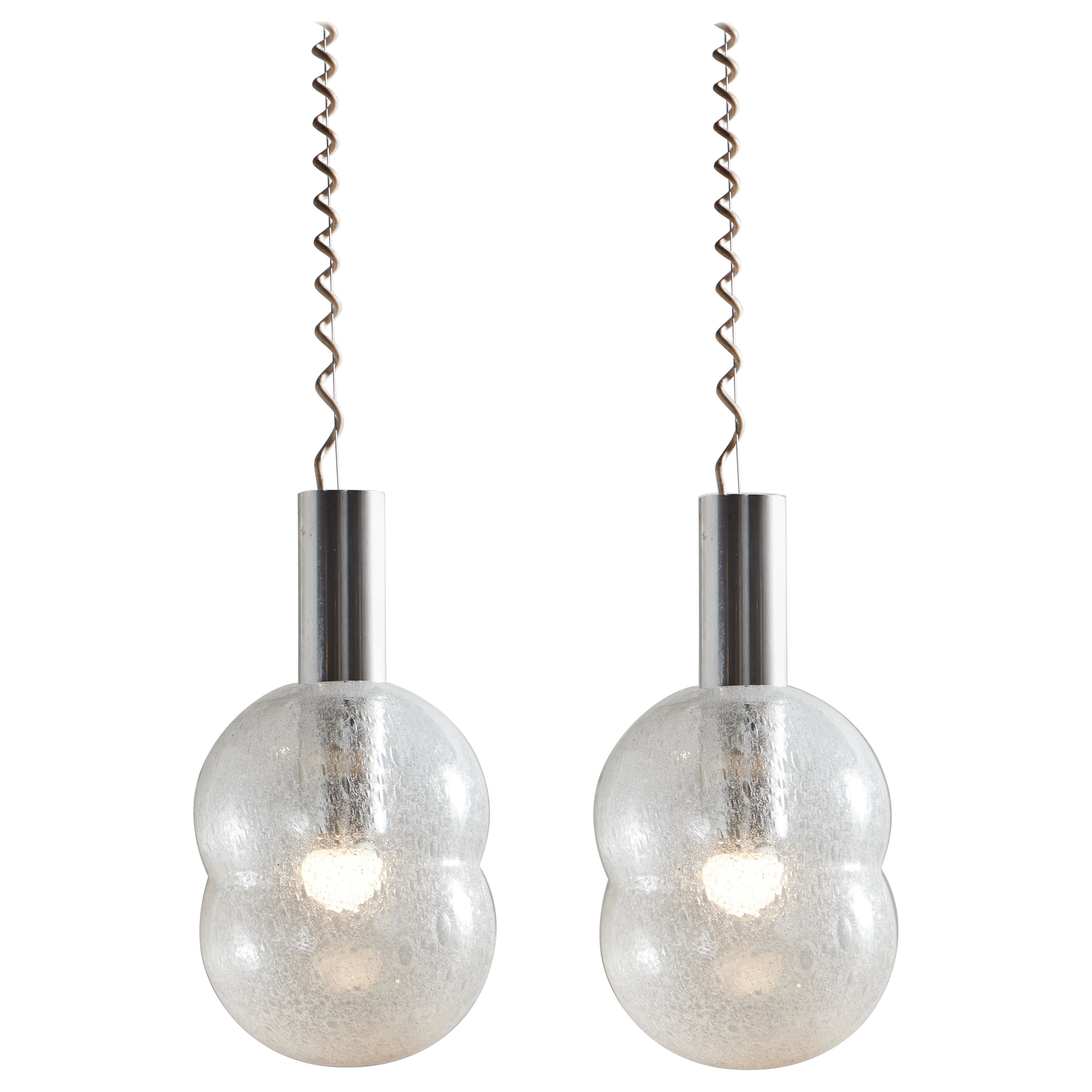 Pair of ‘Bilobo’ Pendant Lights by Tobia Scarpa for Flos, Italy 1960s For Sale