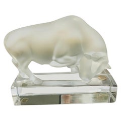 Vintage Lalique France Frosted Crystal Bull Sculpture 