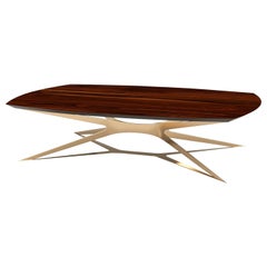 Table basse rectangulaire moderne en bois de fer et acier laqué doré à haute brillance 