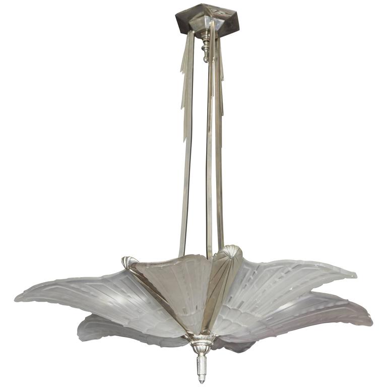 French Art Deco SixPanel Frosted Glass Plume Chandelier, Verrerie des