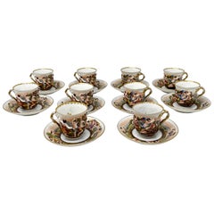 Ensemble de 10 tasses et soucoupes anciennes italiennes Capo di Monte Demi-Tasse, vers 1880.