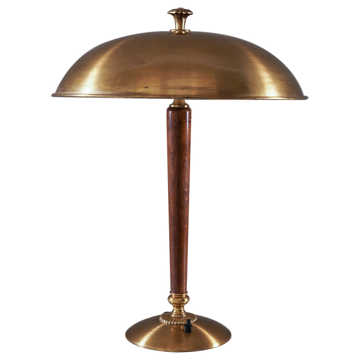 Swedish Grace Table Lamp in Brass by Nordiska Kompaniet For Sale