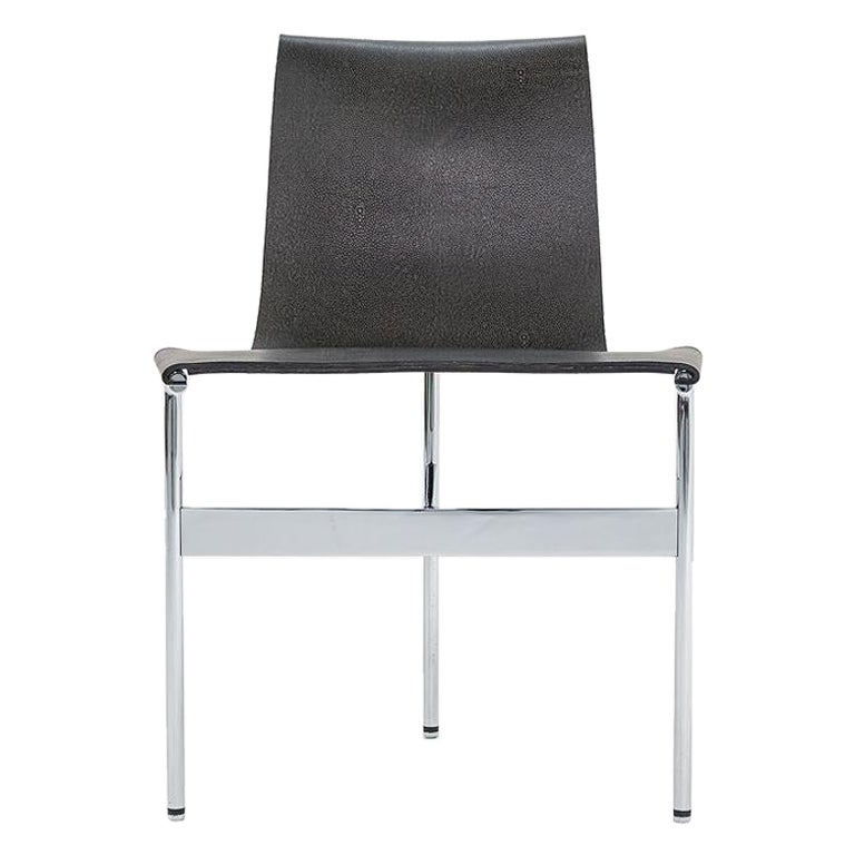 TG-10 Chaise de salle à manger en cuir noir moucheté avec structure chromée