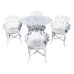 Juego de Comedor de 5 Piezas para Patio de Jardín de Aluminio Fundido Estilo Victoriano con Corazones Volutas