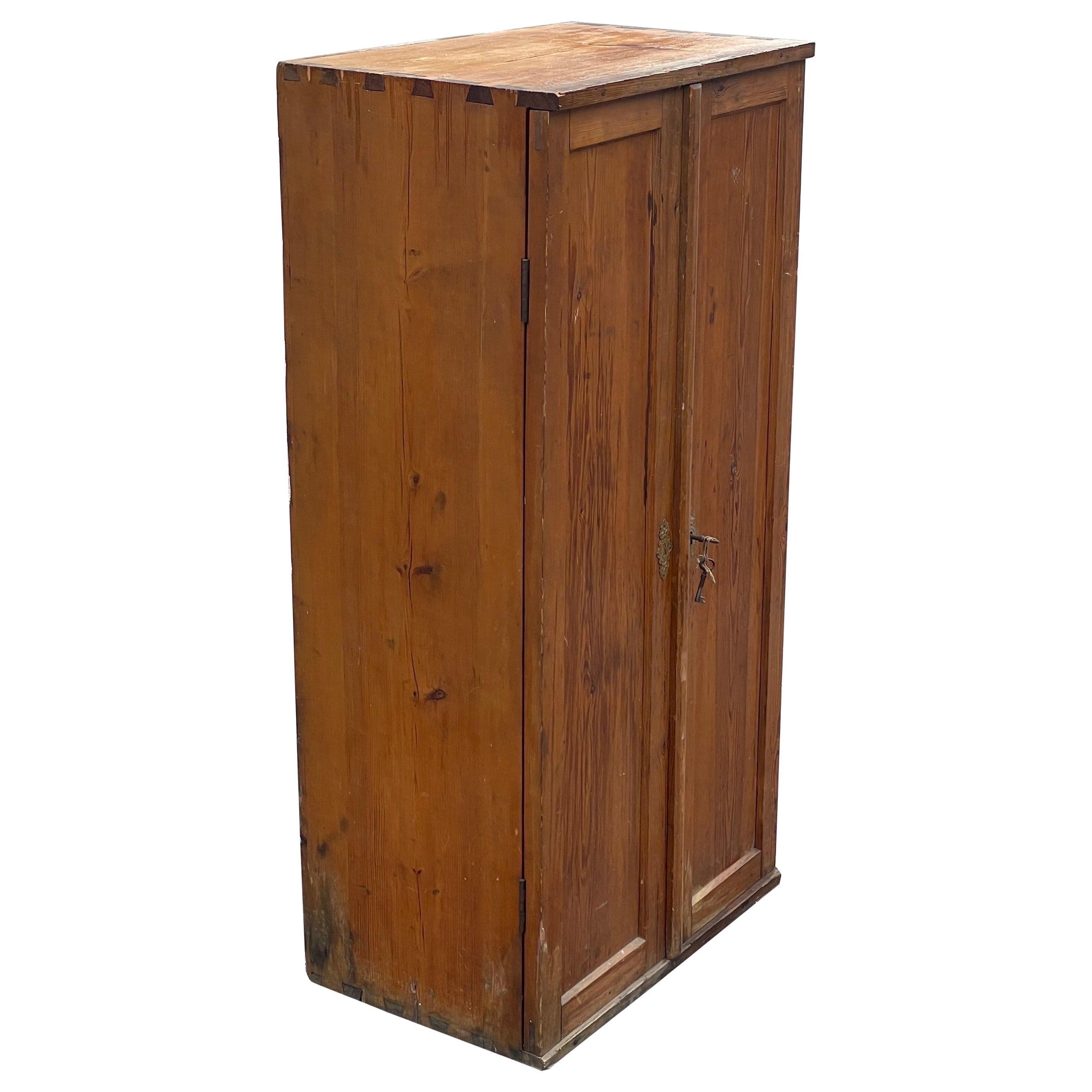 Traditional Danish pine cupboard from the 1930s For Sale