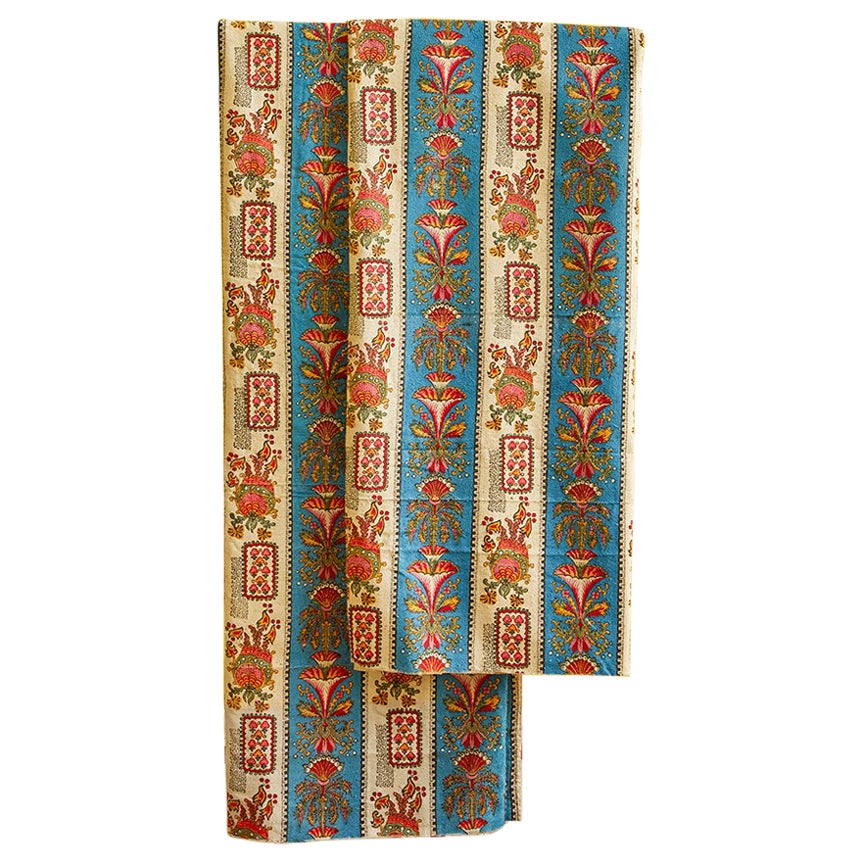 Paire de textiles anciens Napoléon III Bourette de Soie, France, 19ème siècle