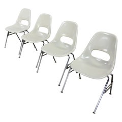 1960-70’s MCM Krueger International White Fiberglass & Chrome Stacking Chairs 4