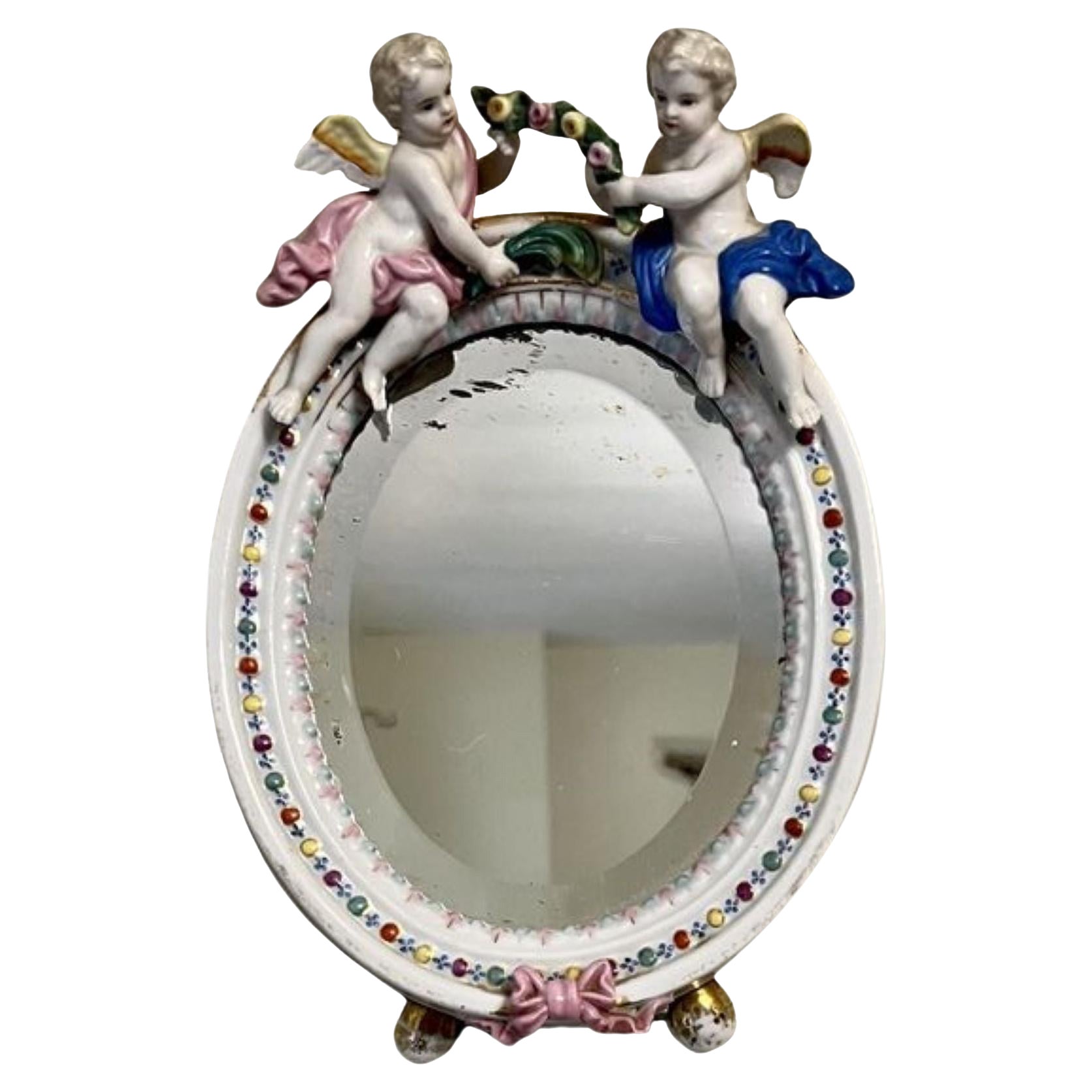 Miroir ovale ancien de qualité victorienne en porcelaine continentale