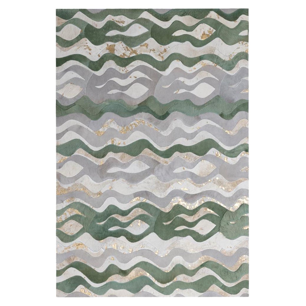 Alfombra de piel de vaca jade Susurro XXLarge con diseño ondulado Crema personalizable