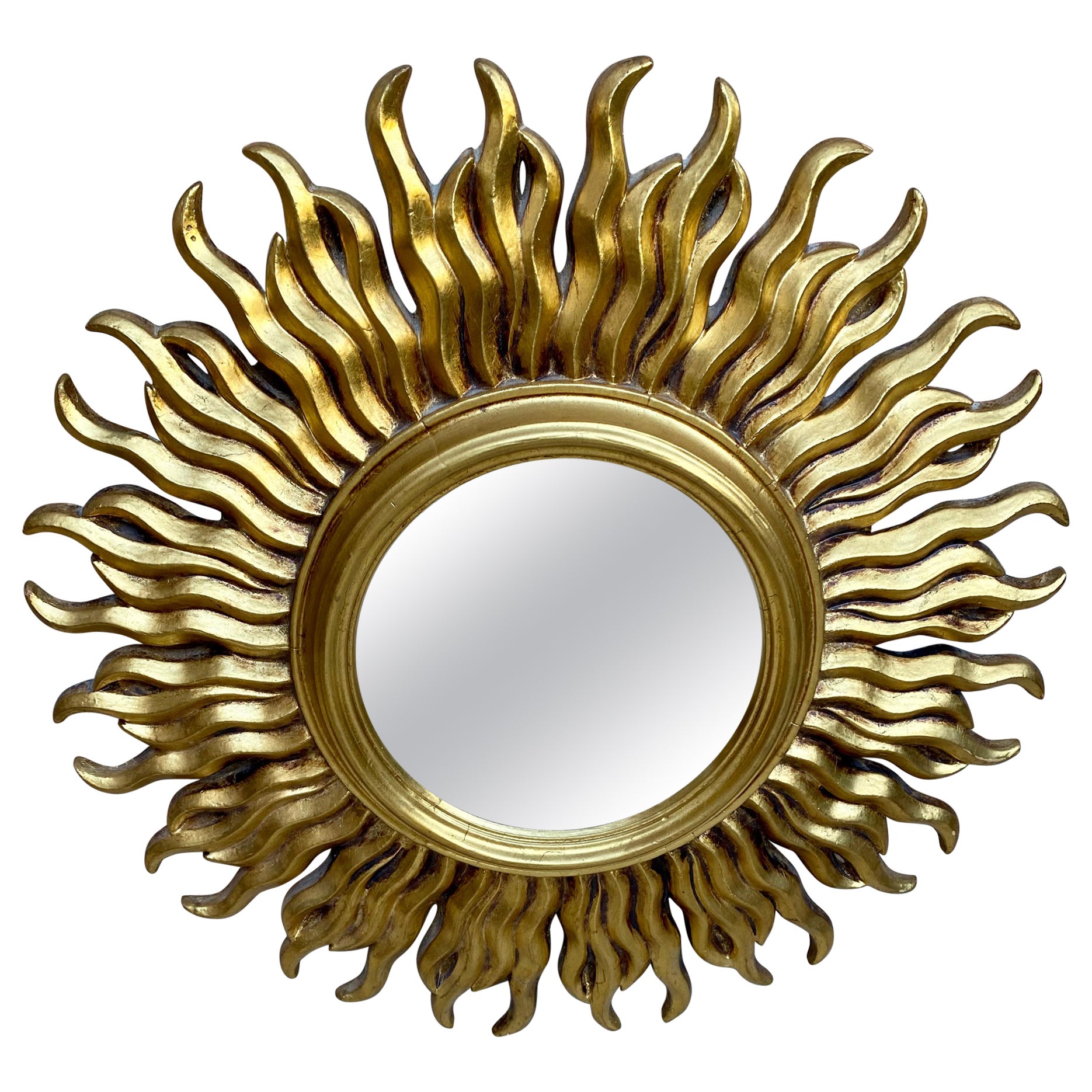 Französischer Sunburst-Spiegel aus der Jahrhundertmitte in Gold, 1950er Jahre im Angebot