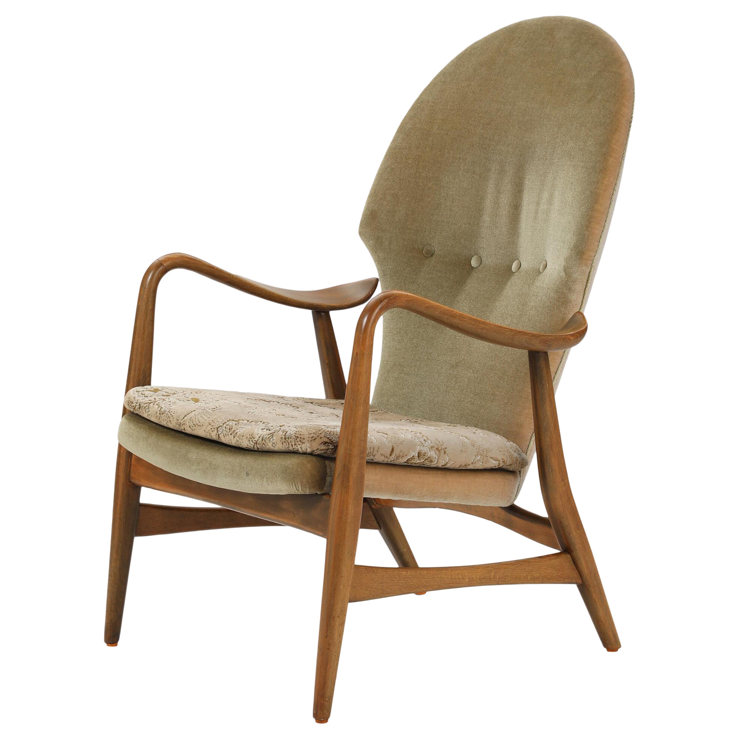 Lounge Chair by J. Carlsens Mobelfabrik.  For Sale