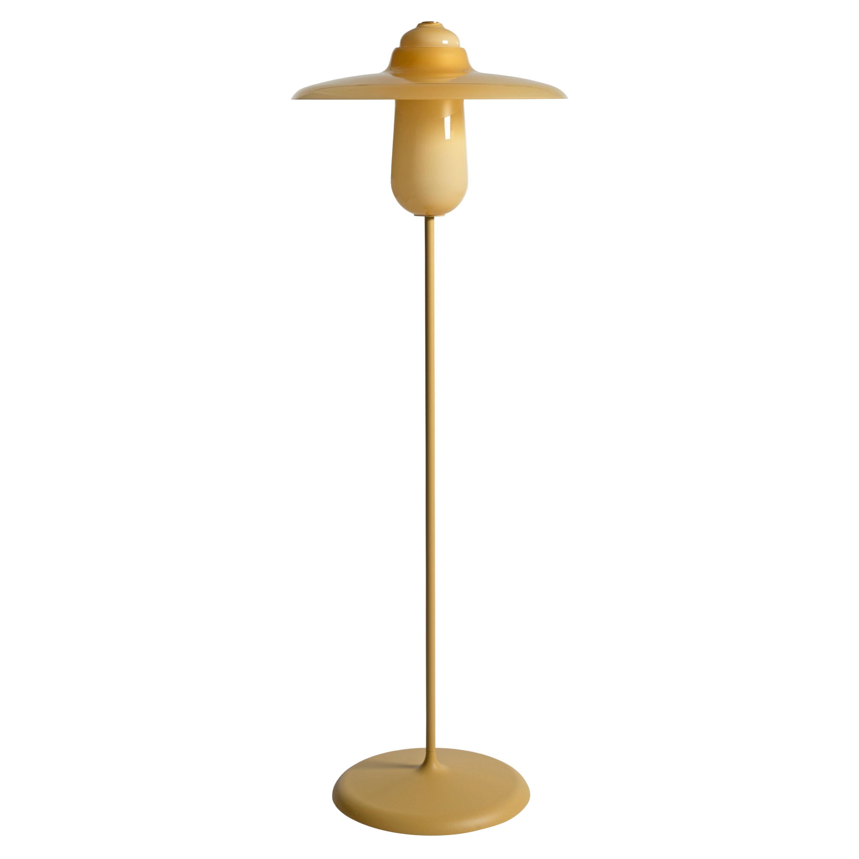 Revised Ovington Floor – floor lamp honey 130cm