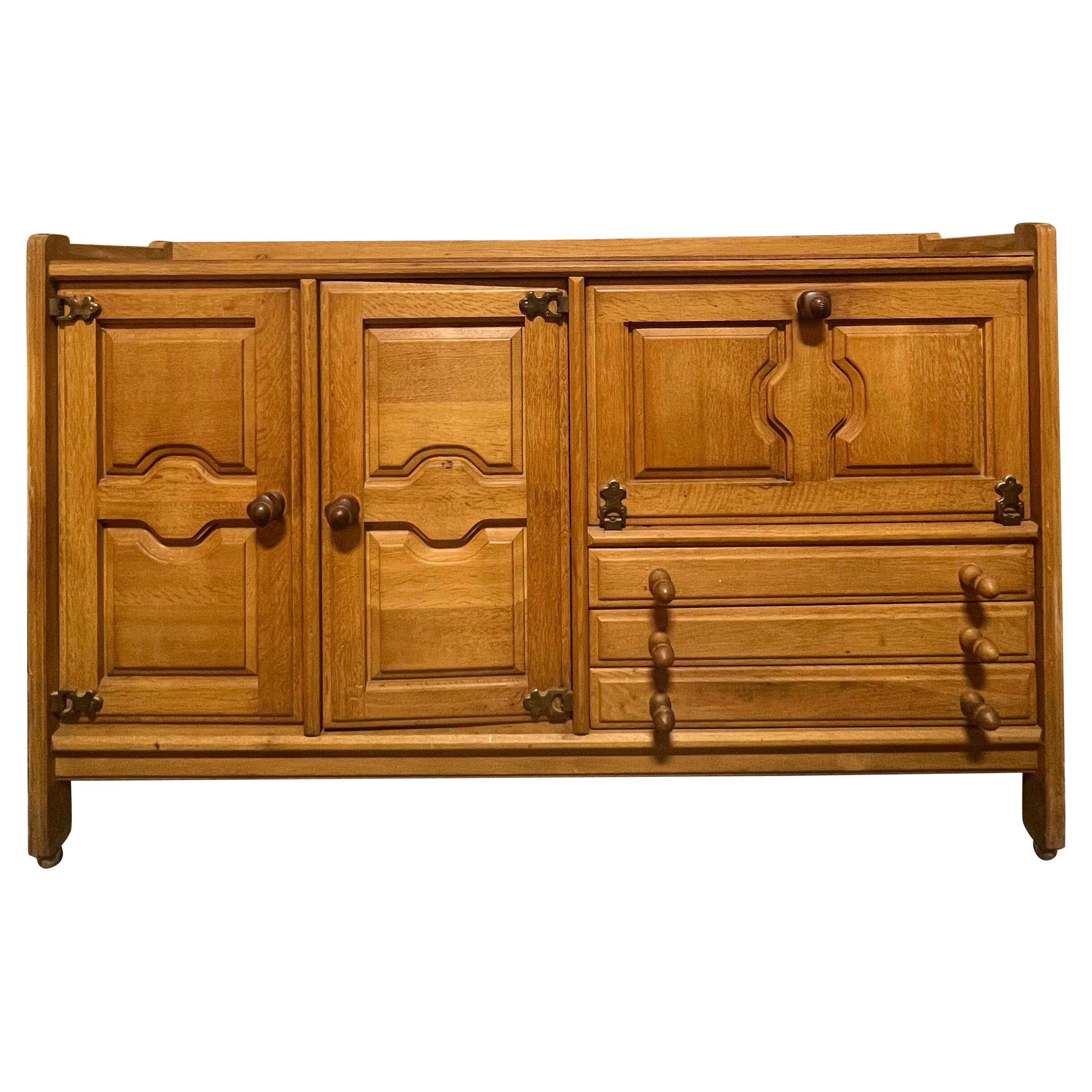 1960’s French oak sideboard by Guillerme et Chambron For Sale
