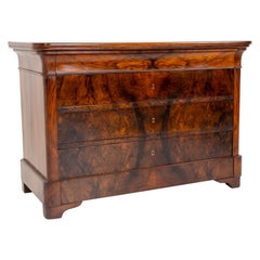 Walnut Chest of Drawers, four drawers, polished, Germany Mid-19th Century