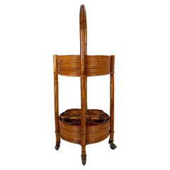 Italienischer 1960er Jahre Bambus Rattan Rund Barwagen mit Flaschenhalterung