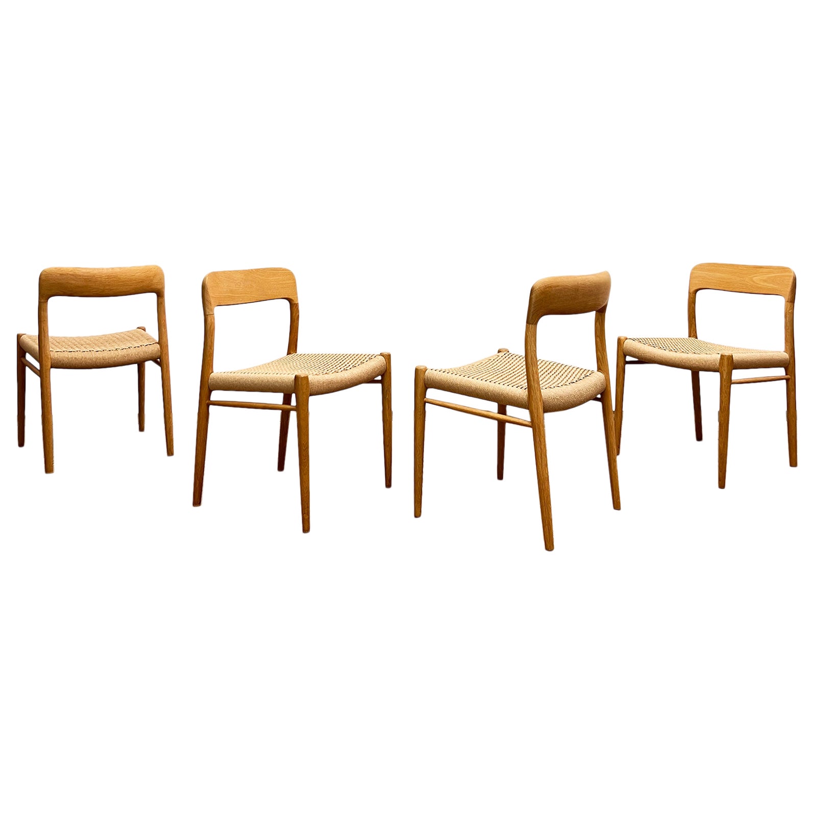 4 Danish Mid-Century Modern Oak Dining Chairs #75, Niels O. Møller, J. L. Moller For Sale