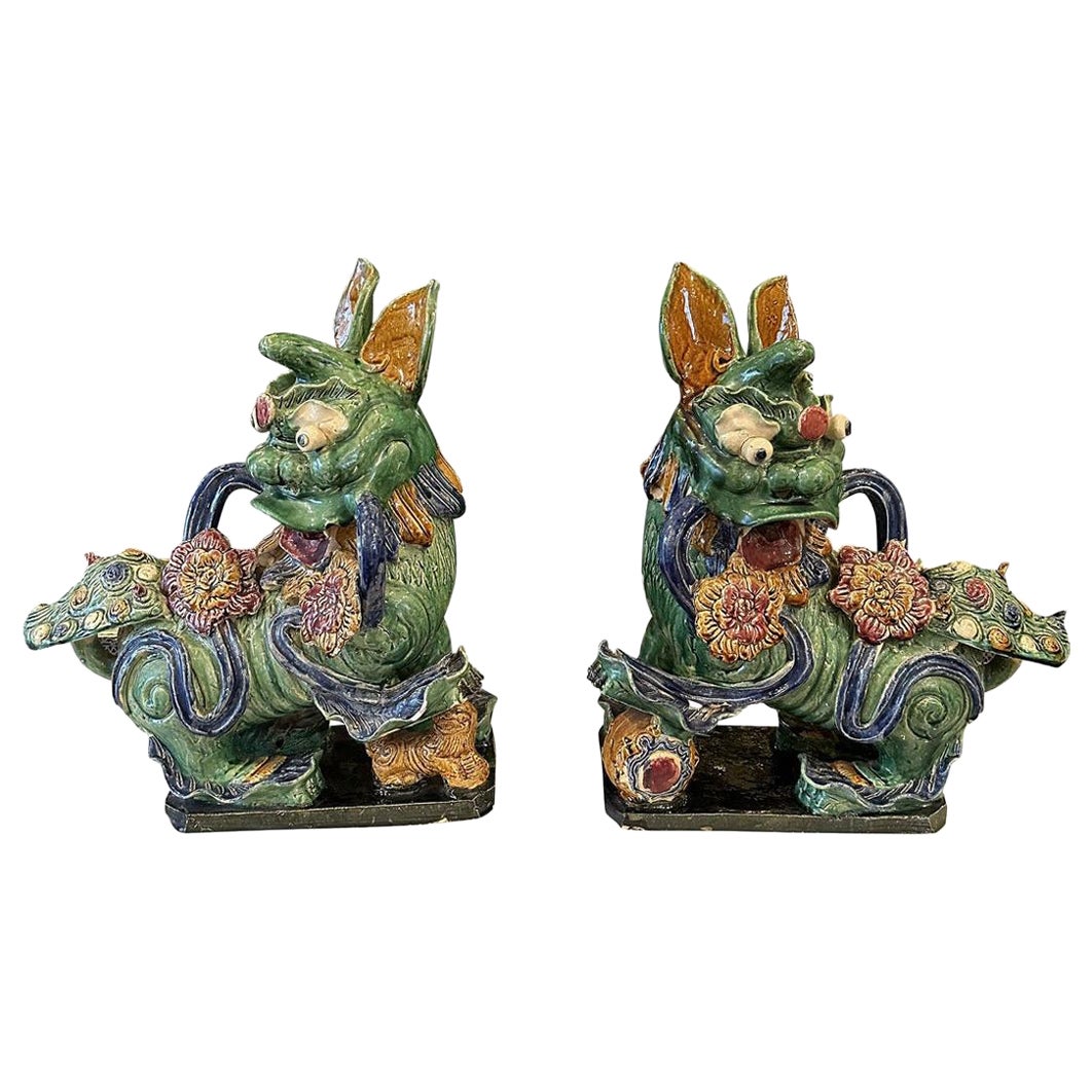 1960s Mother Guardian Foo Dog Pair For Sale