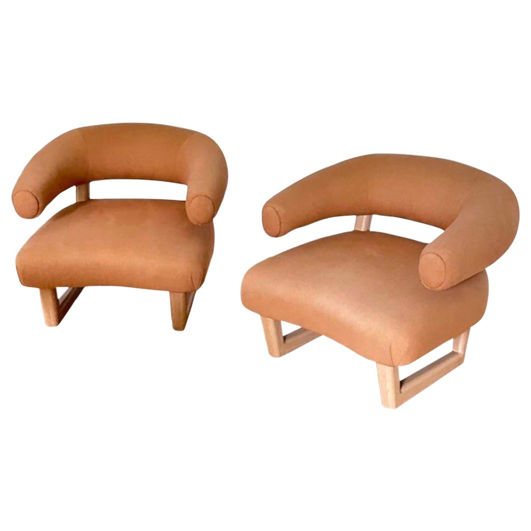 Paire de fauteuils modernistes français organiques de Peter Marino pour Getty Nyc  en vente