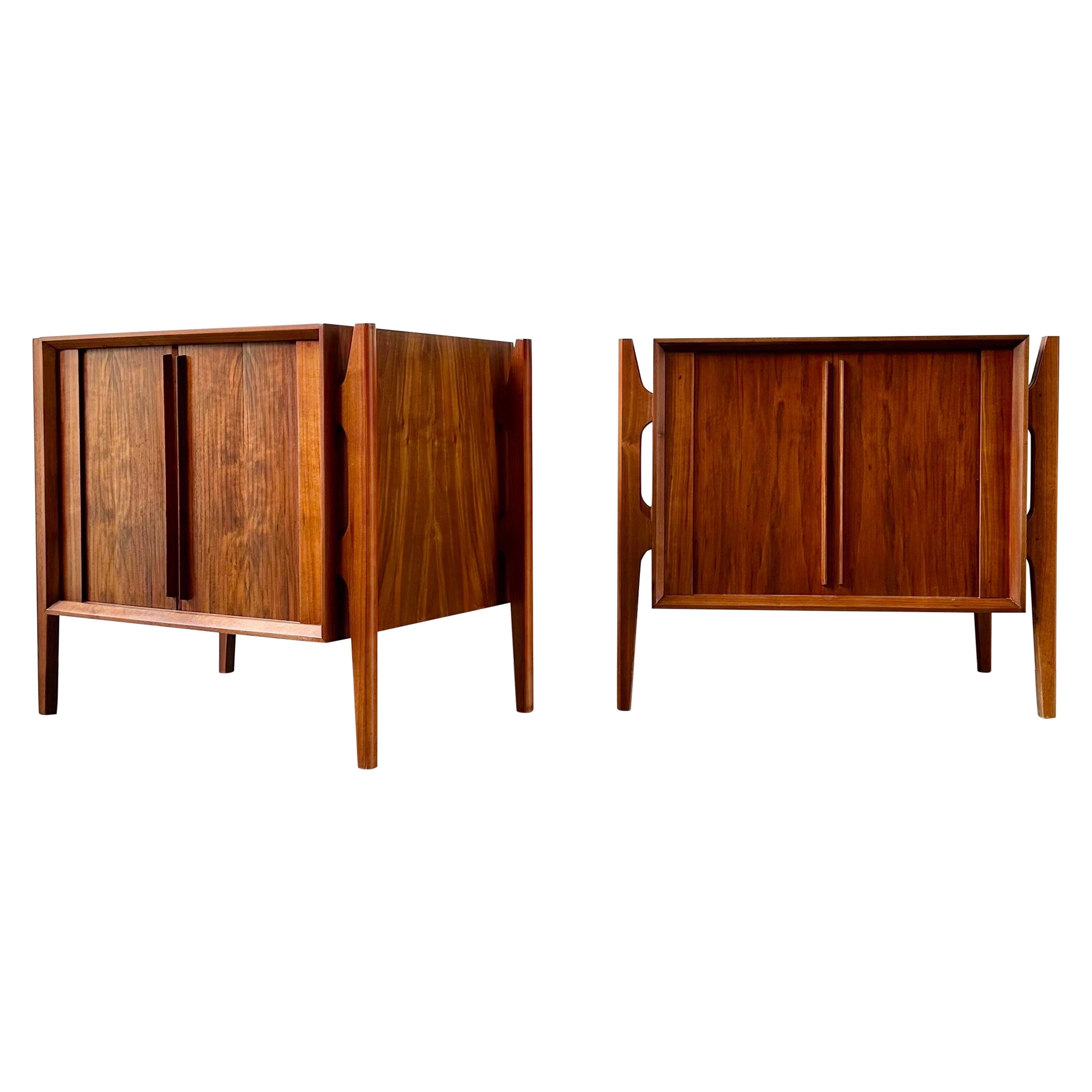 William Hinn style exoskeleton nightstands by Jorgen Clausen - set of 2 - MCM For Sale