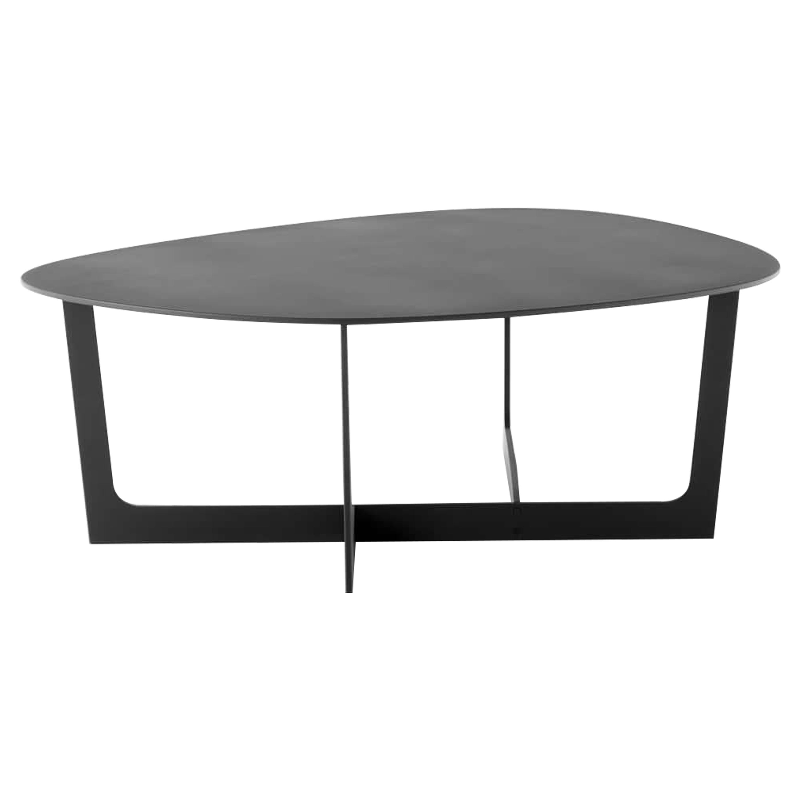 Table basse Insula M5191 en aluminium, laquée noire texturée pour Fredericia