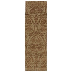 Tapis de course de style européen de Rug & Kilim en beige avec motifs floraux en brun