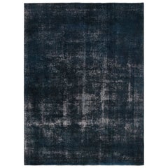 Tapis persan vintage bleu et noir par Rug & Kilim