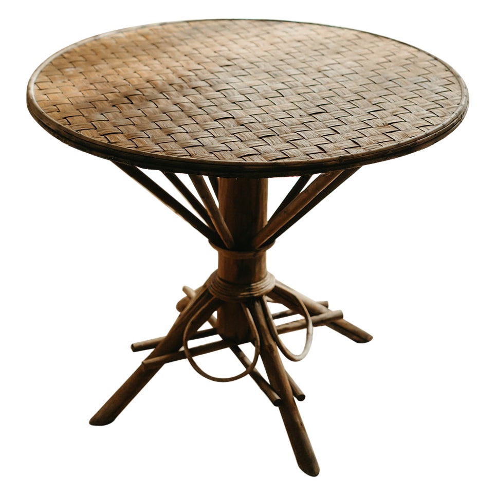 rattan 1970's table  For Sale