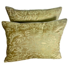Paire de coussins dorés et verts doux Fortuny