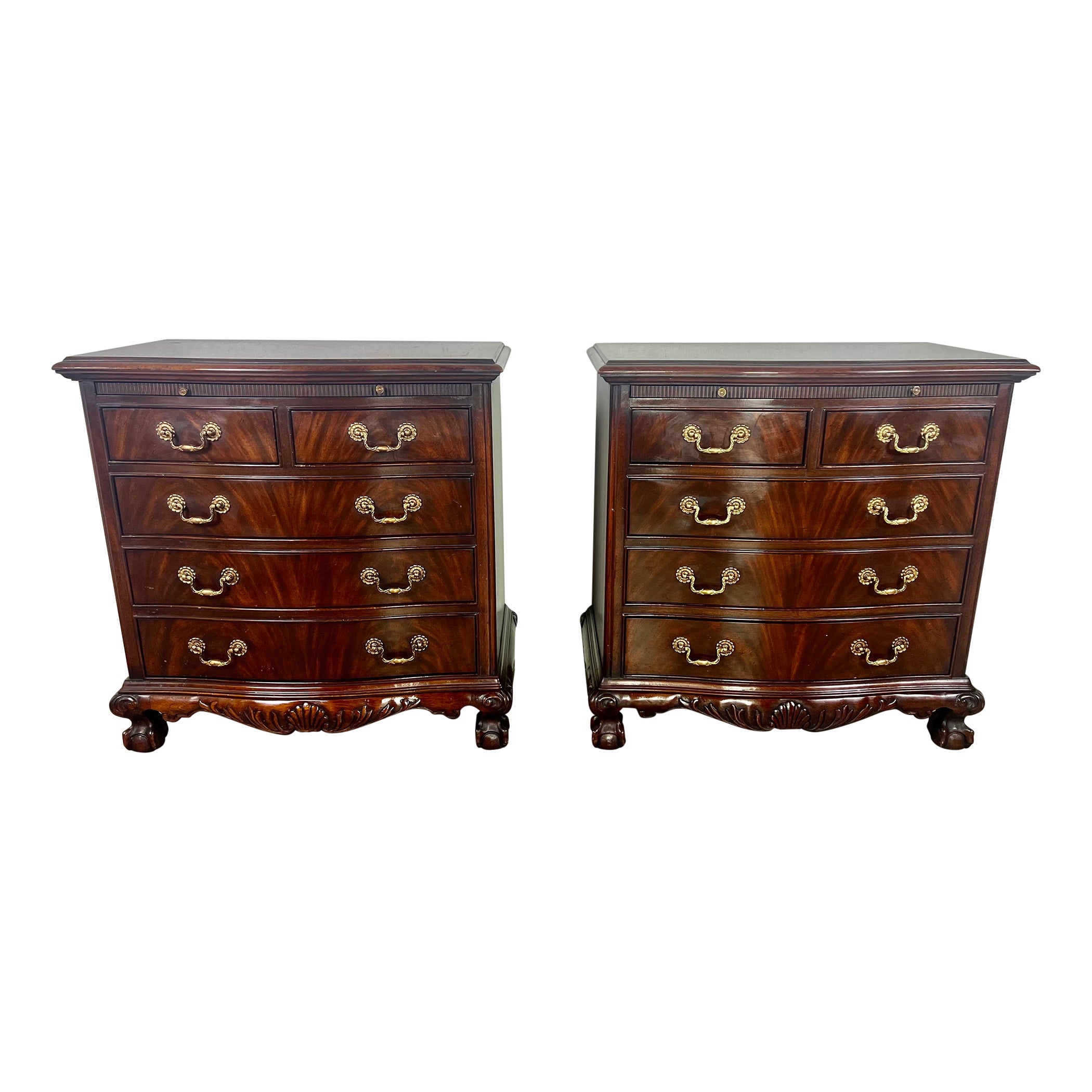 Pair of Heritage Federal Style Chests of Drawers For Sale
