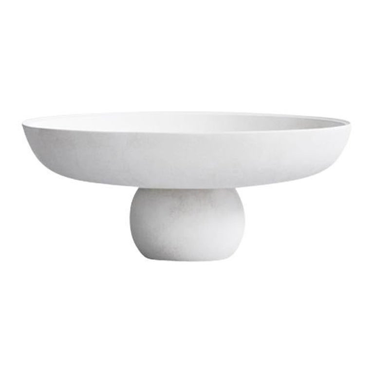 Weiße große runde Keramikschüssel mit Fuß im dänischen Design, China, Contemporary