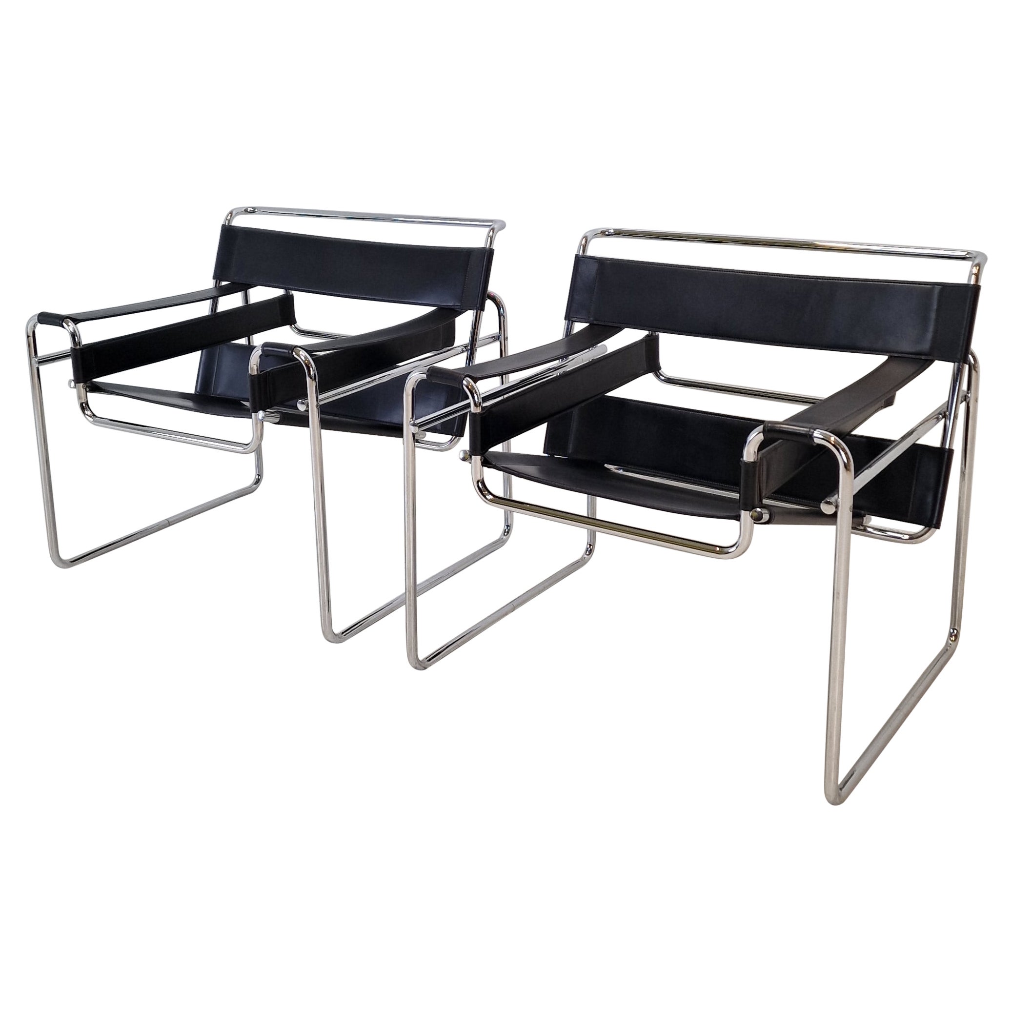 Set of 2 Wassily Chairs by Marcel Breuer For Sale