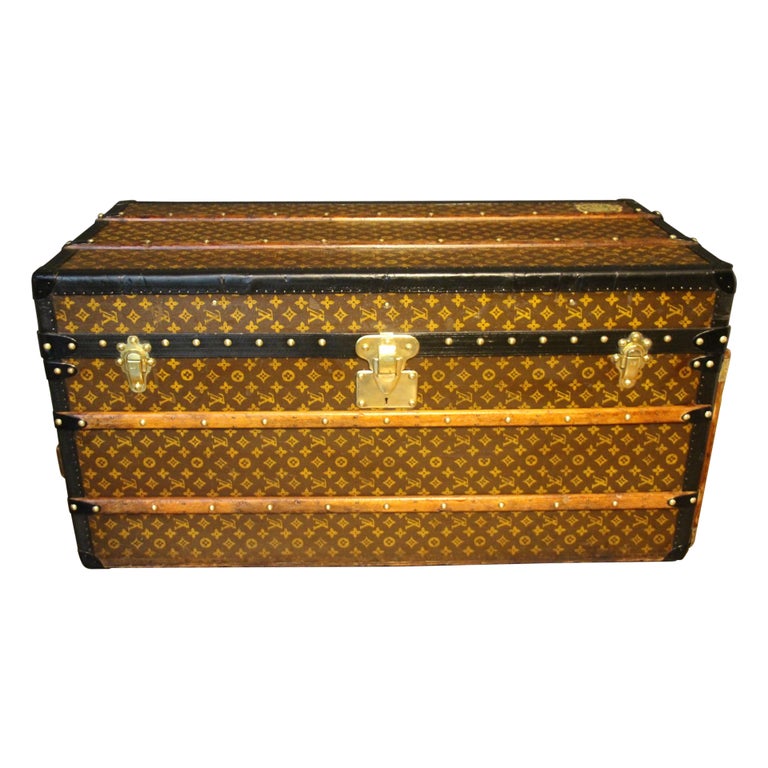 Original Louis Vuitton Monogrammed Steamer Trunk, Fully Complete with All  Pieces at 1stDibs