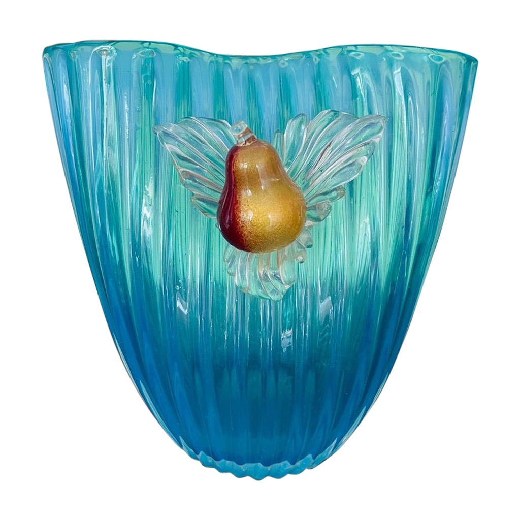 Archimede Seguso "costolato opalino oro" circa 1950 vase with fruits applied. For Sale