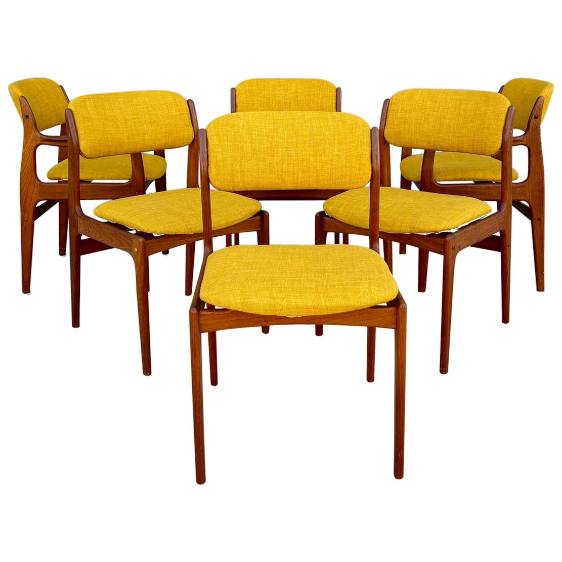 Chaises de salle à manger danoises modernes en teck des années 1970 en vente
