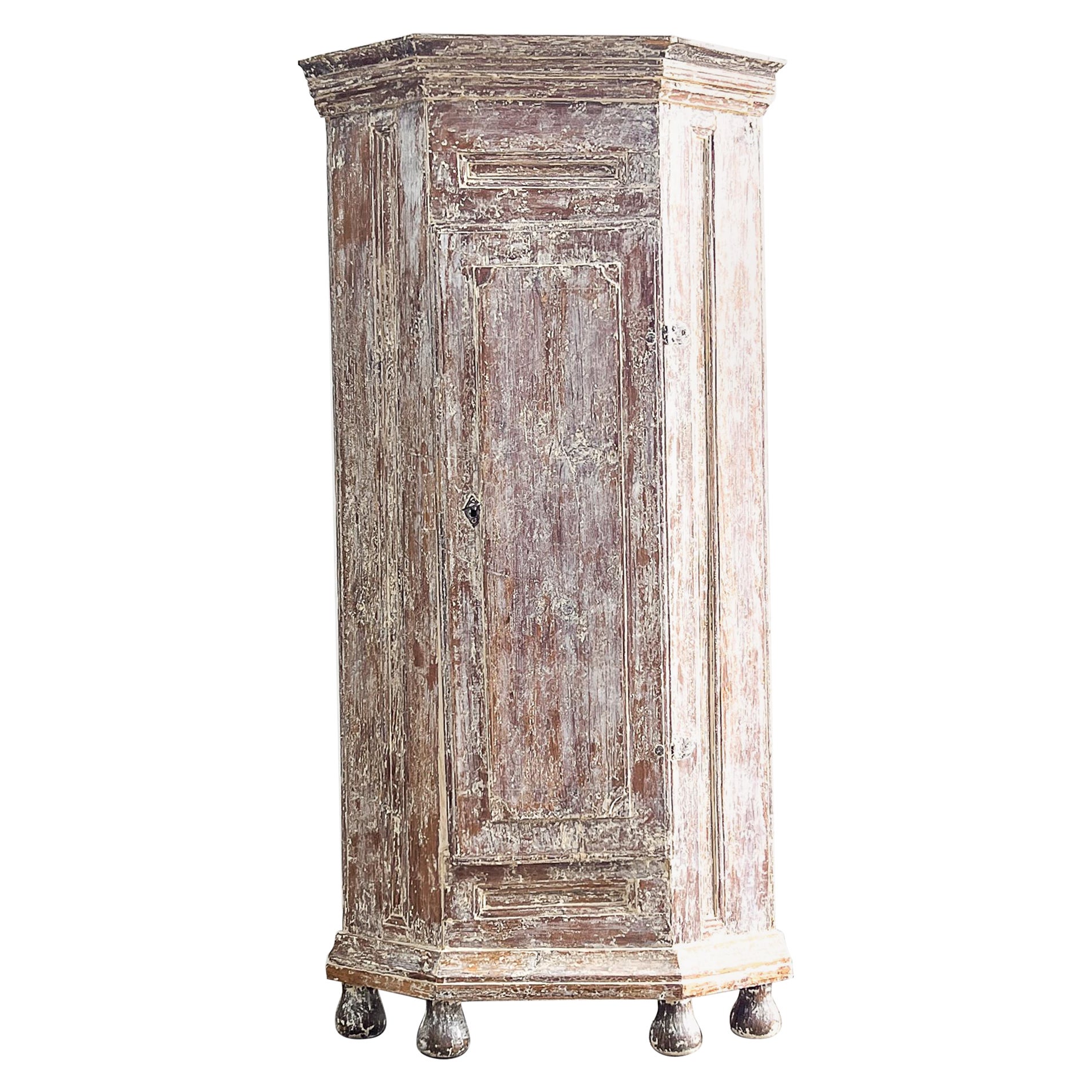 Louis XVI Period Corner Cabinet or Encoignure in Walnut with Curved Facade  For Sale at 1stDibs | corner armoire, curved corner cabinet, round corner  cabinet