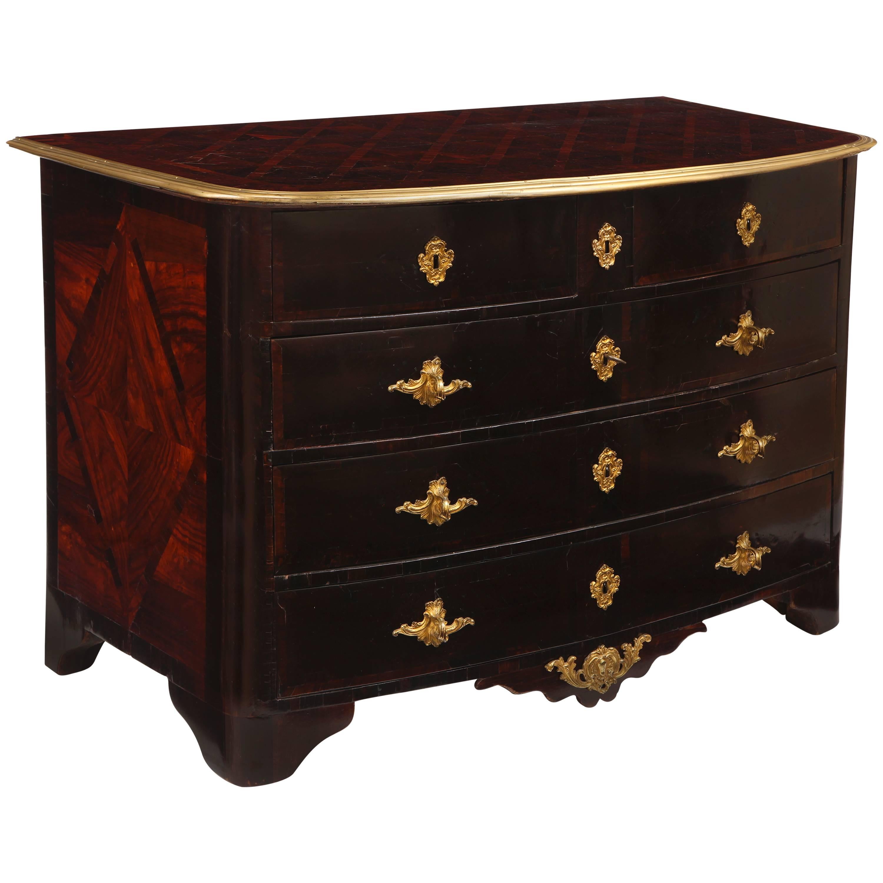 Fine French Early Louis XV Commode with Parquetry Inlay For Sale