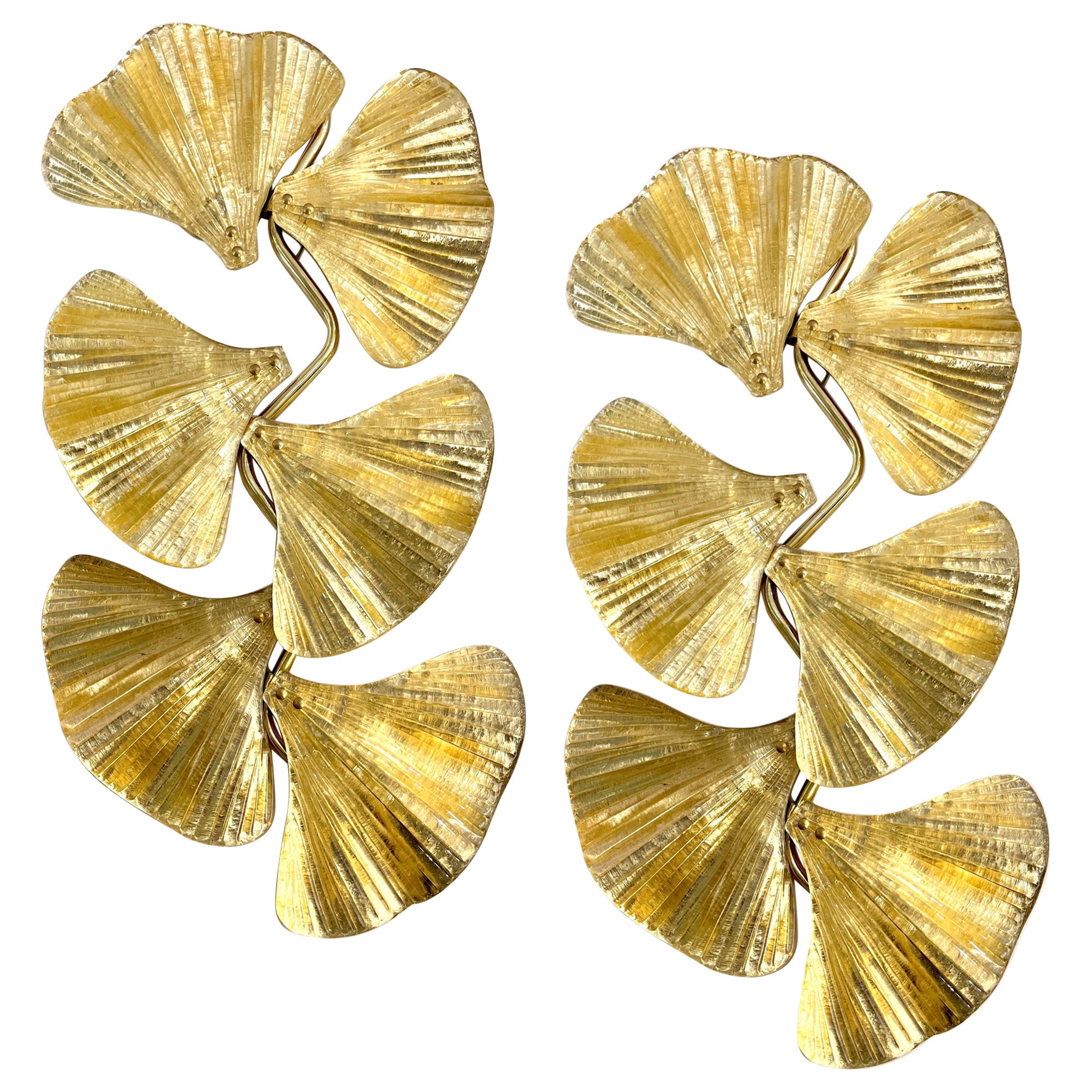 Modern Pair of Italian Gold Leaf & Crystal Murano Glass 6-Leaf Branch Sconces  For Sale