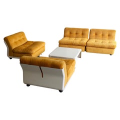 Amanta Modulares Sofa aus Kamelsamt  By Mario Bellini für B&B Italia, 1970