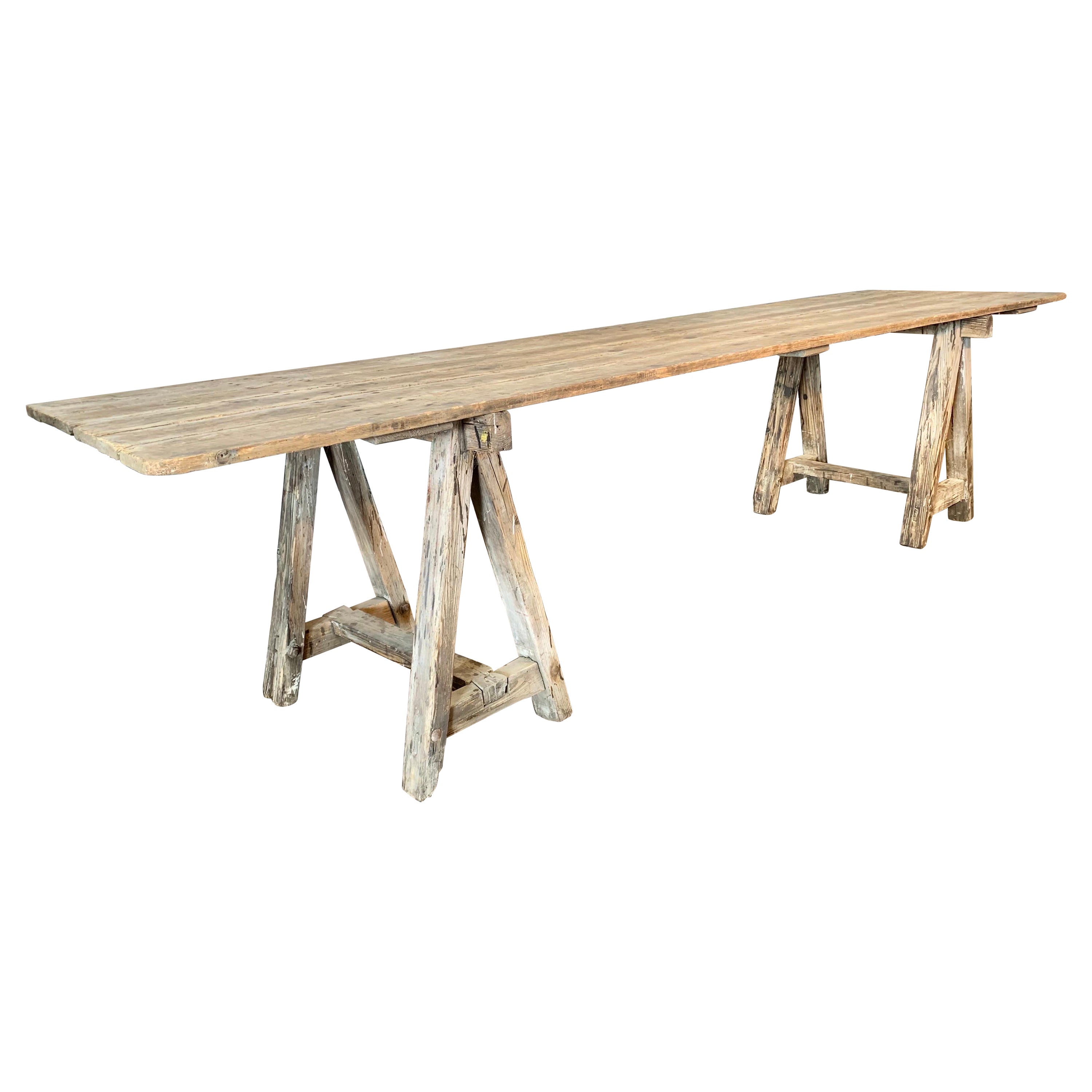 Early 20th Century French Pine Vineyard Harvest Table