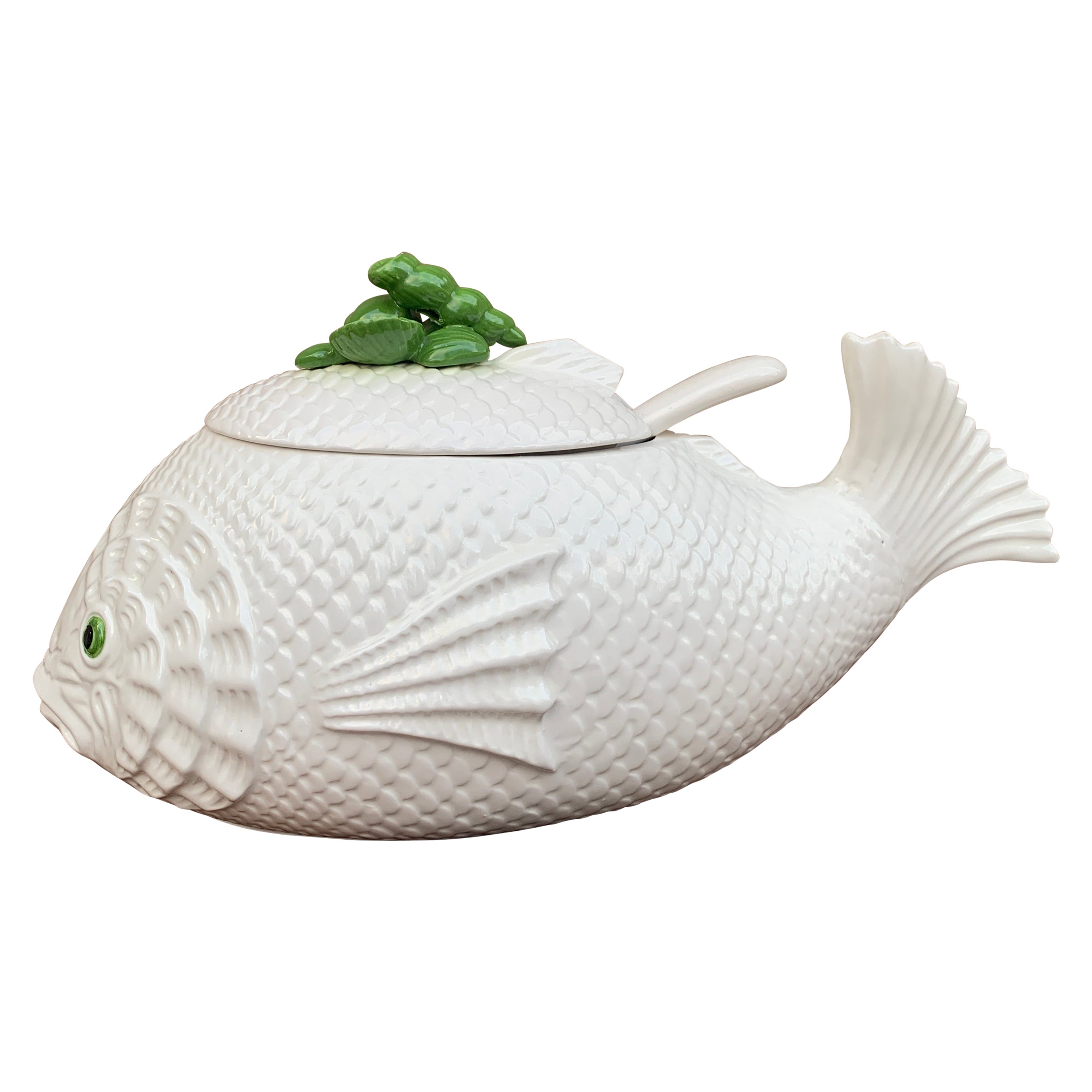 Italian Majolica Ceramic Trompe l'Oeil Fish Covered Tureen For Sale