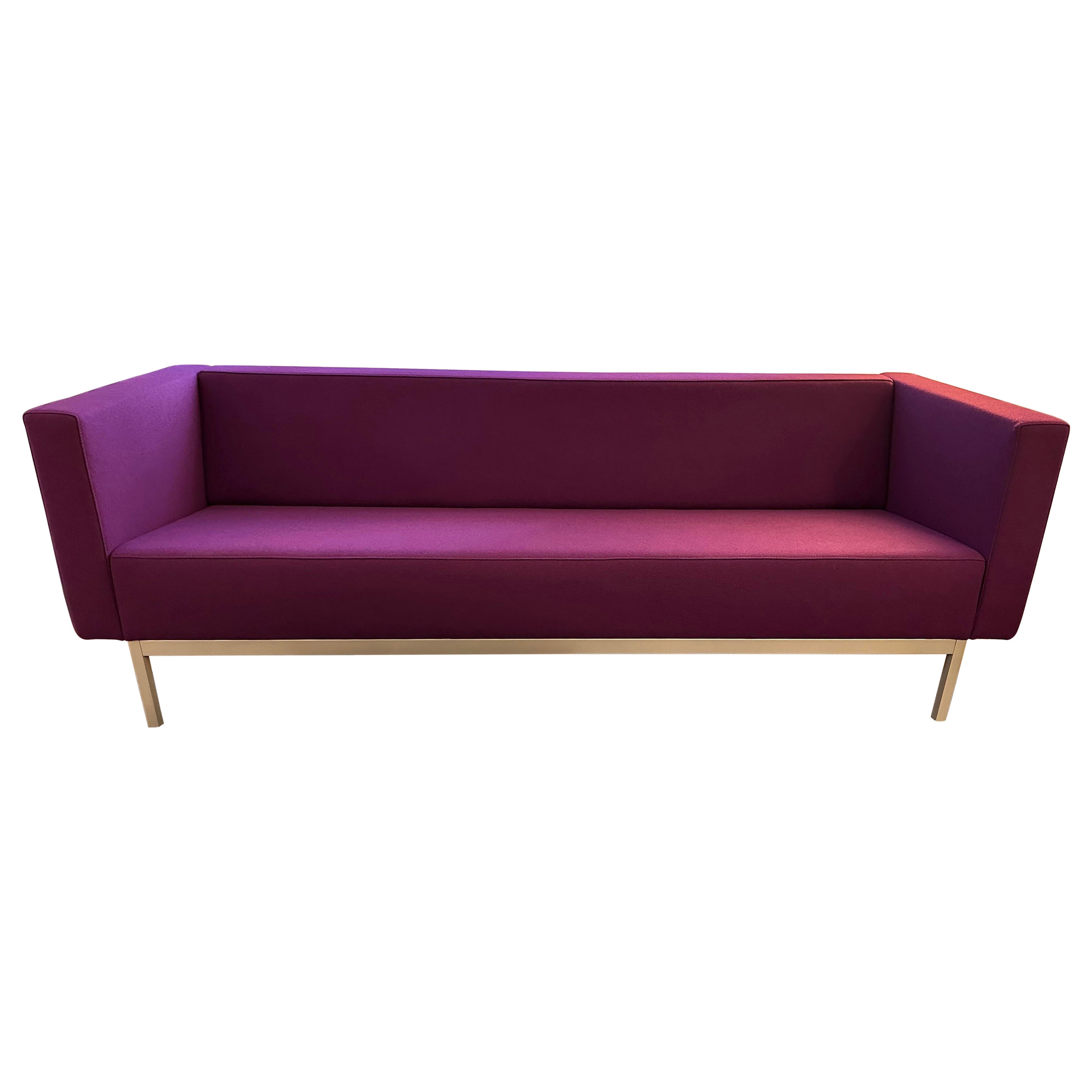 Artifort 070 Sofa, 2.5 Seater with Arms by Kho Liang Ie in STOCK For Sale